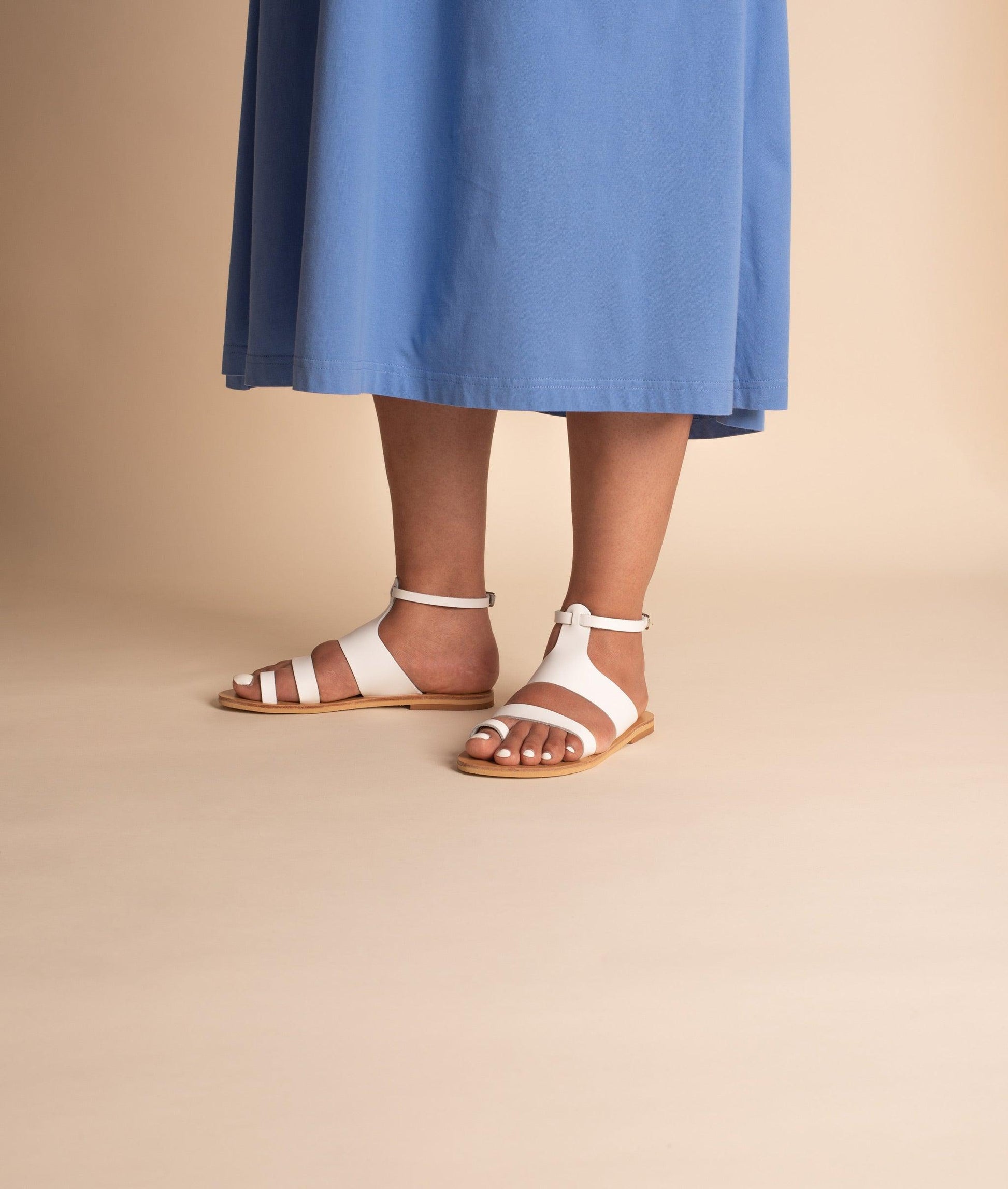 Alexandra Sandals - White Flat Sandals - PROÉLEFSI