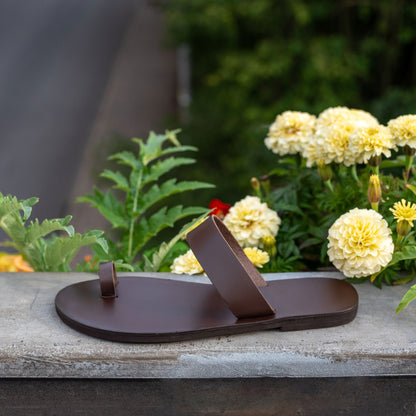 Astara Sandals - Women's Flat Sandals - PROÉLEFSI