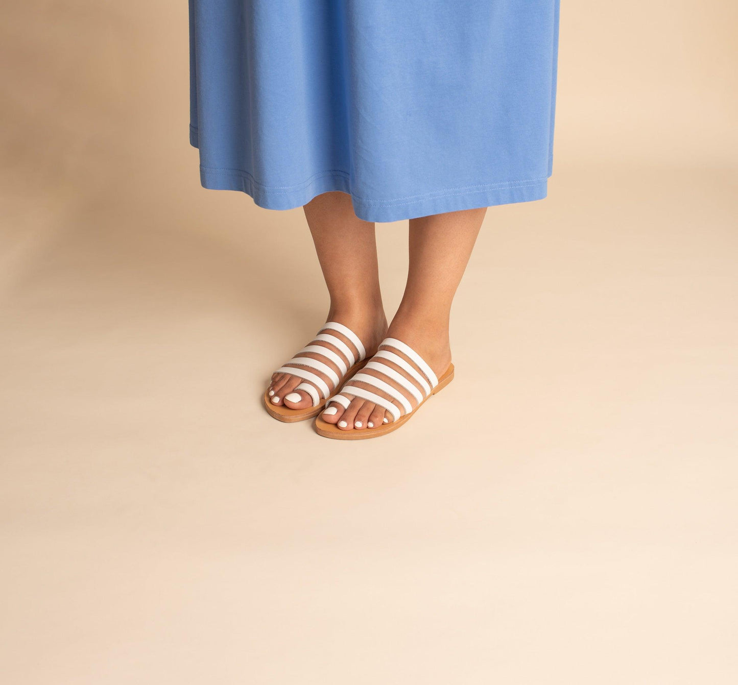 Harmonia Sandals - White Slide Sandals - PROÉLEFSI